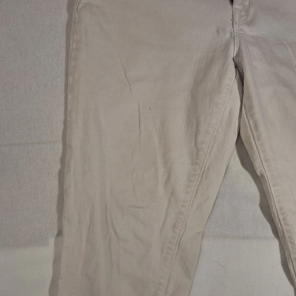 Ann Taylor LOFT Sz 29/8 White Jeans Curvy Fit Straight Leg Stretch
